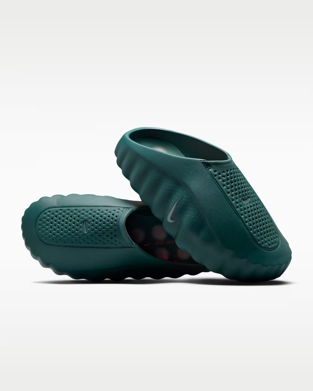 Mind 001 Slide Pine Green — principal